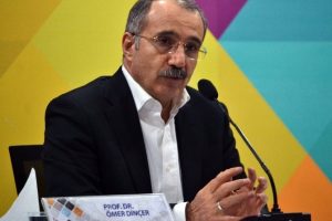 Din&ccedil;er'den D&uuml;ndar ve G&uuml;l yorumu