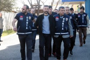 2 kişiyi &ouml;ld&uuml;ren katil zanlıları: ''Pişman değiliz''
