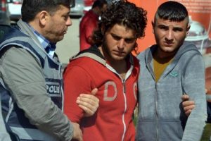 İ&ccedil;ki cinayeti zanlısı Suriyeliler adliyeye sevk edildi