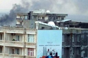 İdil'de zırhlı ara&ccedil;ların ge&ccedil;işinde patlama