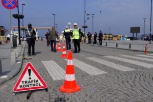 &Ccedil;anakkale'de ter&ouml;r alarmı