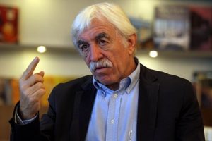 Cengiz &Ccedil;andar'a 'Erdoğan'a hakaret' davası