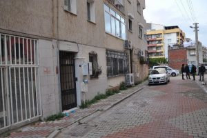 Emekli astsubay eski sevgilisini &ouml;ld&uuml;rd&uuml;