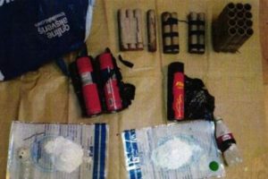 Ara&ccedil; i&ccedil;inde bomba d&uuml;zeneği bulundu
