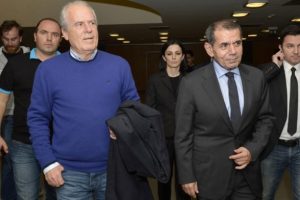 Galatasaray'da erken se&ccedil;im g&uuml;ndemde
