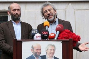 Can D&uuml;ndar ve Erdem G&uuml;l kararında g&ouml;zler gerek&ccedil;eye &ccedil;evrildi!