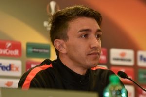 Muslera ağrıları olmasına rağmen takımını yalnız bırakmamış!