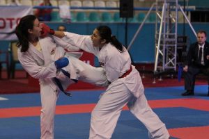 Balkan Karate Şampiyonası İstanbul'da başladı