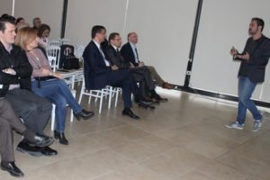 Bursa'da mimarlar ışık ve algı seminerinde buluştu