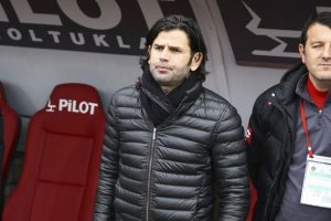 &Uuml;z&uuml;lmez'den &ccedil;arpıcı a&ccedil;ıklamalar