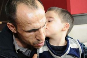 Baba y&uuml;reği engel tanımıyor