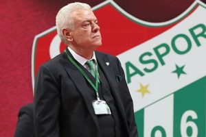 Bursaspor'da futbolculara Başkan'dan ekstra prim
