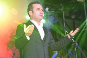 Ferhat G&ouml;&ccedil;er, Bursa'da konser verdi
