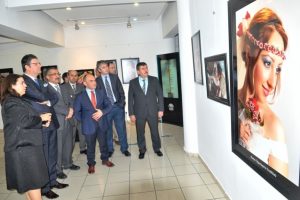 'Ge&ccedil;mişten G&uuml;n&uuml;m&uuml;ze Kadın Başlıkları' Bursa'da
