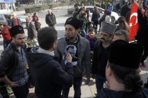 Hocalı y&uuml;r&uuml;y&uuml;ş&uuml;nde 'metre' tartışması