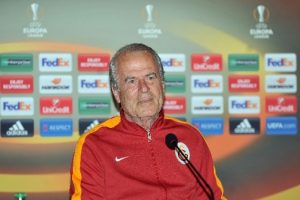 Mustafa Denizli'den istifa sinyali