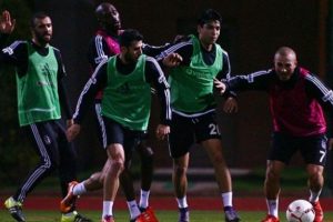 Beşiktaş, derbi hazırlıklarını tamamlayarak kampa girdi