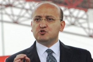 Yal&ccedil;ın Akdoğan: "Dolmabah&ccedil;e bir mutabakat değildir"
