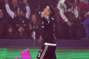 Beşiktaş'ın duran topları Sosa'ya emanet