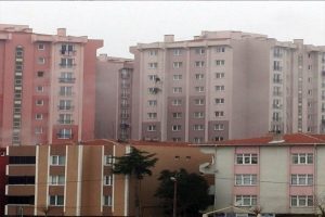Metrelerce y&uuml;ksekte tamirat g&ouml;renleri korkuttu
