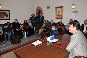 Osmangazi Belediye Başkanı yetim &ccedil;ocukları ağırladı