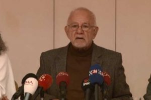 Bir grup aydından 10 satırlık yeni anayasa bildirisi