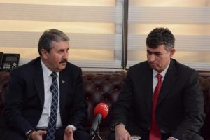 Destici: AYM kararlarını 'yok' h&uuml;km&uuml;ndeyi doğru bulmuyoruz