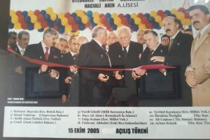 Erzincan'da okullara polis baskını