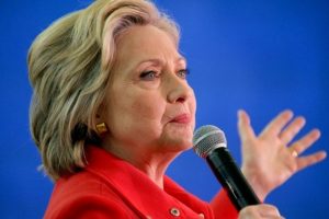 Clinton T&uuml;rkiye tezine Trump Rusya'ya yakın