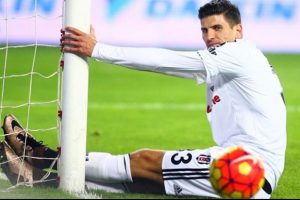 Mario Gomez'e L&ouml;w'den g&uuml;zel haber geldi