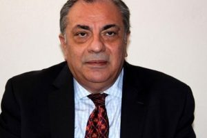 Tuğrul T&uuml;rkeş'ten '&ccedil;ocuk' a&ccedil;ıklaması
