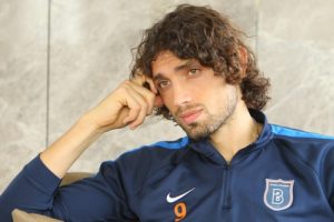 Mehmet Batdal: "Avrupa Şampiyonası hayalime her g&uuml;n biraz daha yaklaşıyorum"