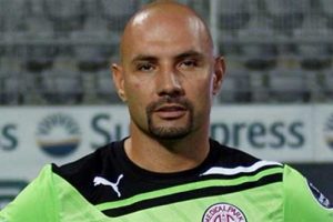 &Ouml;mer &Ccedil;atkı&ccedil;: "Bu ma&ccedil;ı kesinlikle Vitor Pereira aldı"