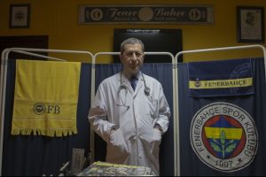 "Hasta" Fenerbah&ccedil;eli doktor