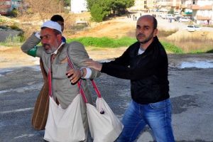 Antalya'da Kuran dağıtılan dini programın ardından arbede