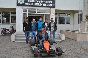 Hurdadan Go-Kart aracı yaptılar
