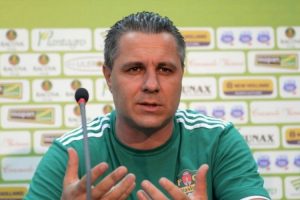 Romanya liderinin hocasına bahisten 6 ay men