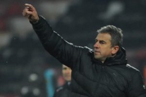 Hamzaoğlu: "Sercan ve Stoch i&ccedil;in kul&uuml;pleriyle g&ouml;r&uuml;şeceğiz"