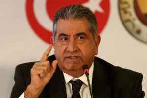 Uslu gelen teklifi a&ccedil;ıkladı!