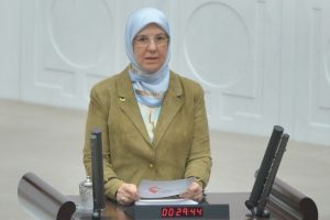 "Kadına y&ouml;nelik şiddetle m&uuml;cadelede..."