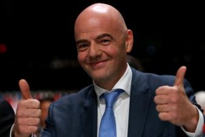Infantino, futbolcuların fikirlerini daha fazla dinlemeleri gerektiğini s&ouml;yledi