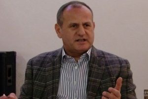 D&uuml;zce Belediye Başkanı'nın otomobil isyanı!