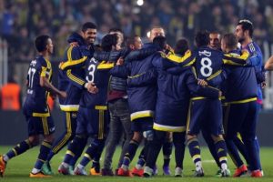 Fenerbah&ccedil;e, 2 milyon dolar prim alacak