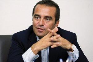 Fenerbah&ccedil;eli y&ouml;neticen flaş g&ouml;nderme!