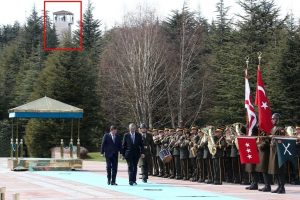 K&ouml;şk'te 'sniper' kulesi