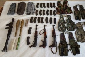 Hakkari'de silah ve m&uuml;himmat ele ge&ccedil;irildi