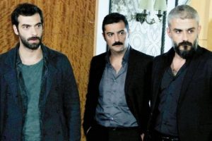 Sefer'in diziden ayrılma sebebi aşk mı?