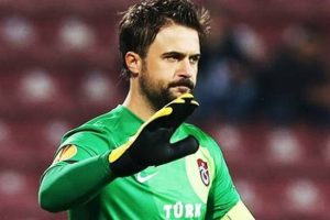 Trabzonspor'da kaleci Onur ameliyat edilecek