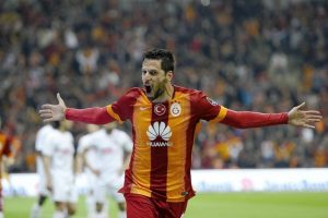 Hakan Balta 300. ma&ccedil;ına &ccedil;ıktı