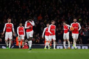 Arsenal şampiyonluk yolunda ağır darbe aldı!